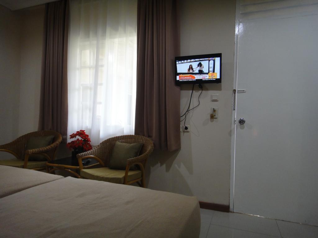 ג'קרטה Gondia Guesthouse חדר תמונה