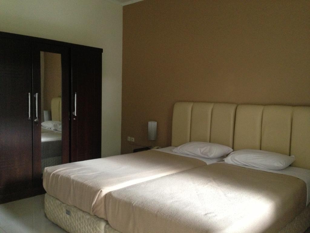 ג'קרטה Gondia Guesthouse חדר תמונה