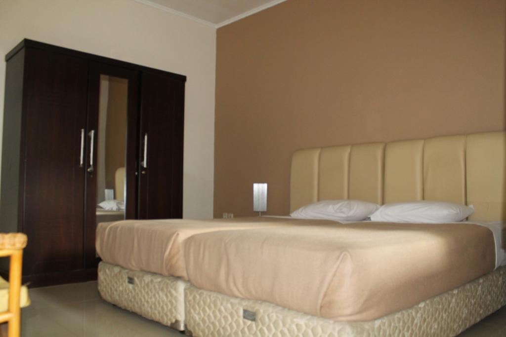 ג'קרטה Gondia Guesthouse חדר תמונה