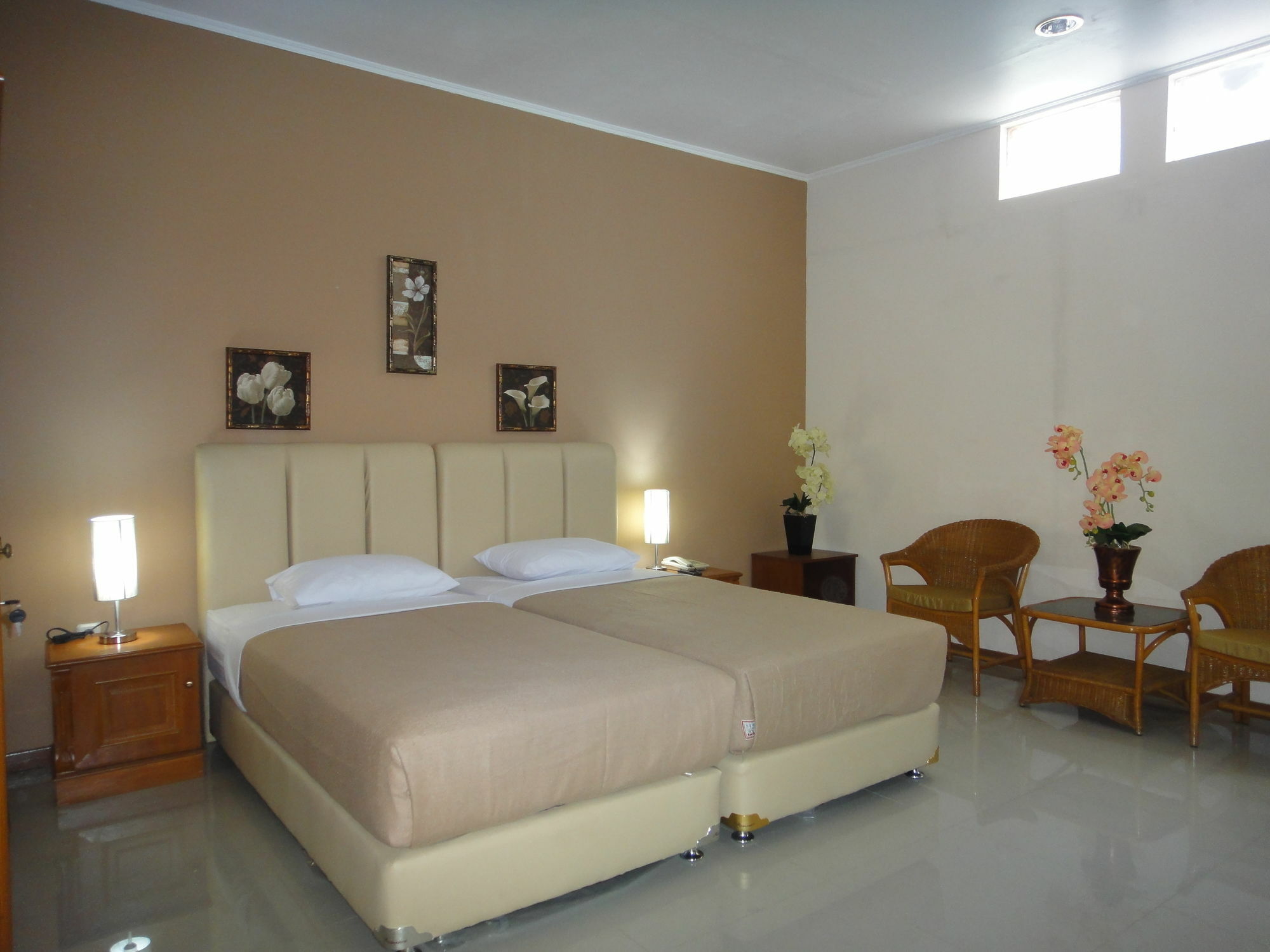 ג'קרטה Gondia Guesthouse מראה חיצוני תמונה